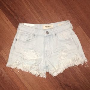 NEW AND NEVER WORN JEAN SHORTS
